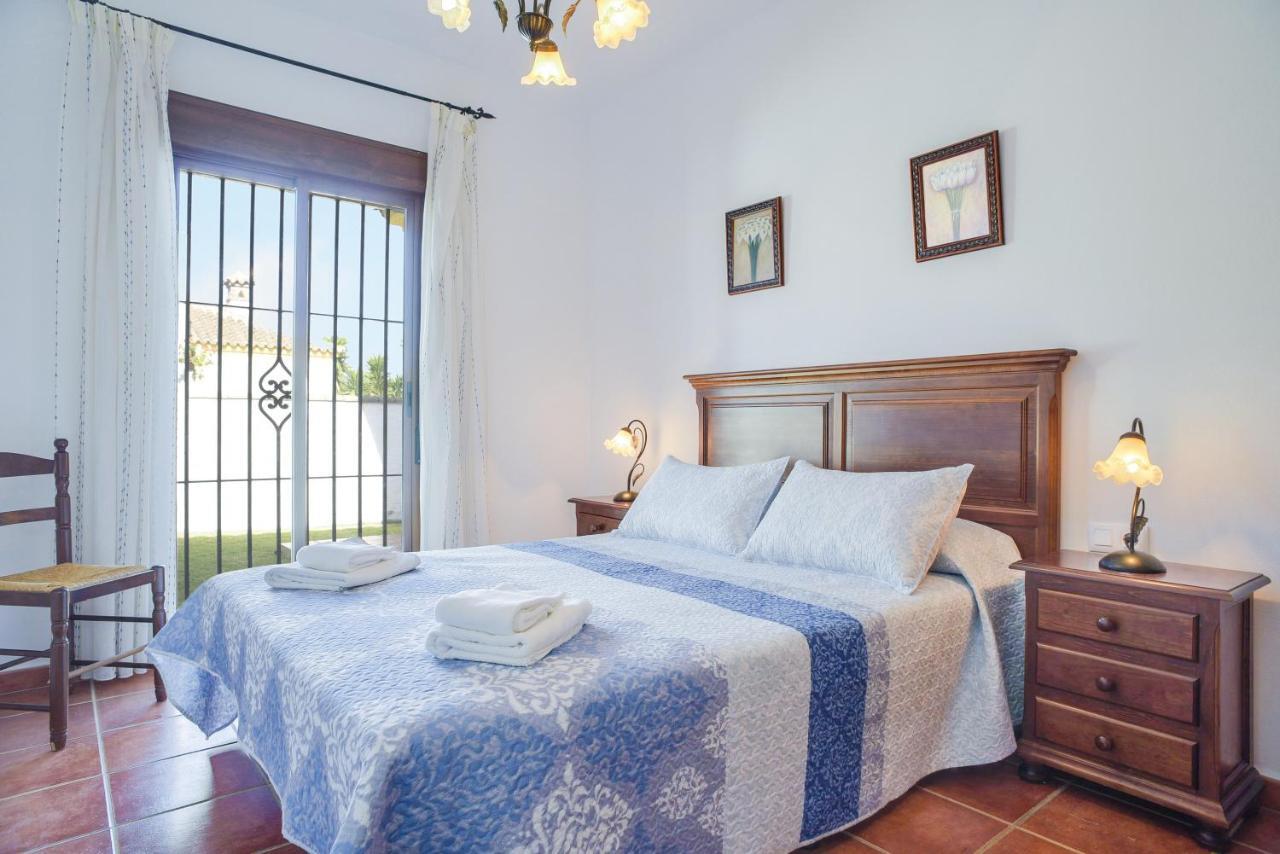 Casa Villanueva 4 - Solo Familias Conil De La Frontera Εξωτερικό φωτογραφία